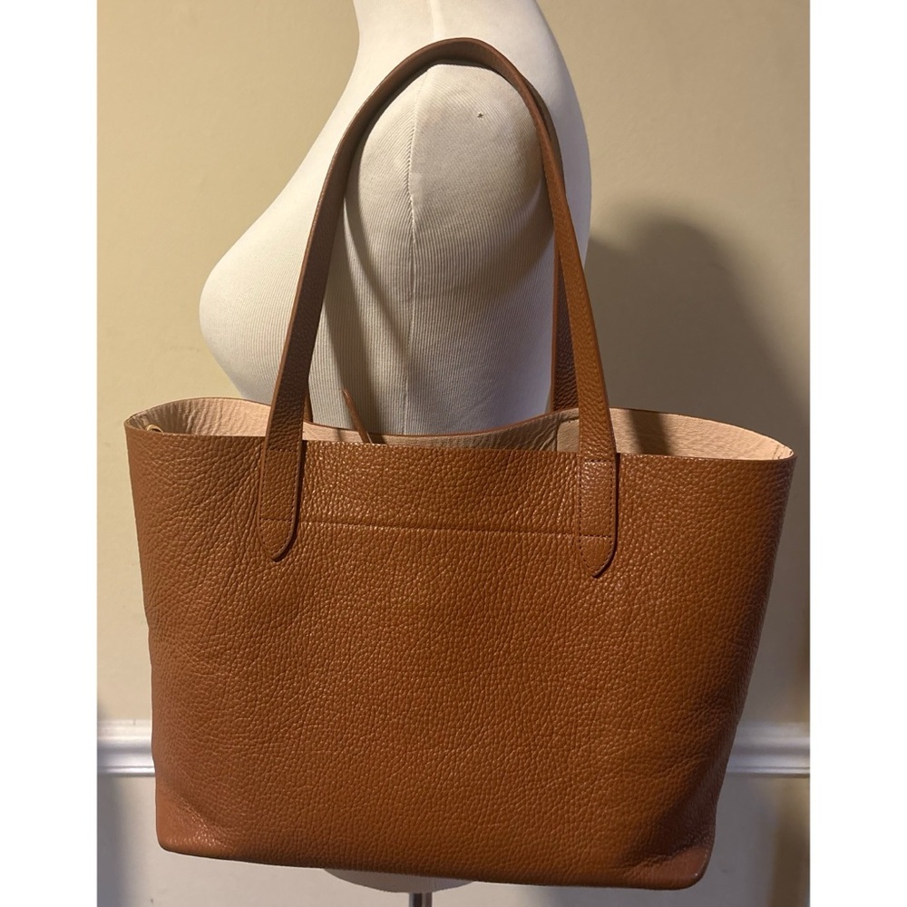 Cuyana Small Structured Leather Tote in Caramel / Blush ~ Monogram - Picture 6 of 11